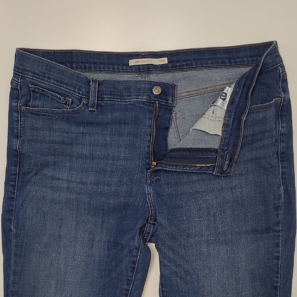 Levi's 415 Classic Boot Jeans High Waist Rise Dark Wash Embroidered Details Y2K - Picture 8 of 17